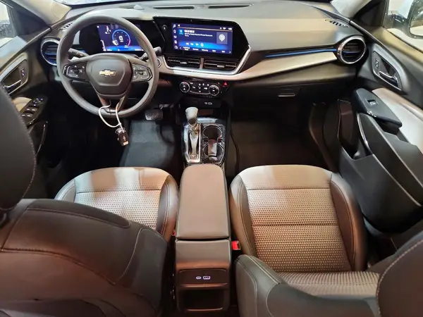 KL77LHEPXSC302582 2025 CHEVROLET TRAX - Image 8