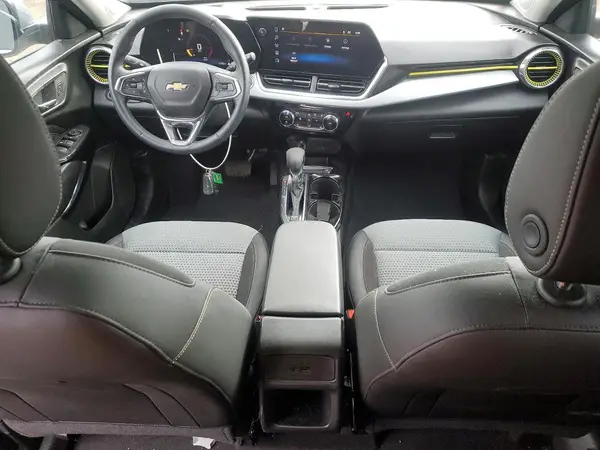 KL77LHEPXSC316692 2025 CHEVROLET TRAX - Image 8