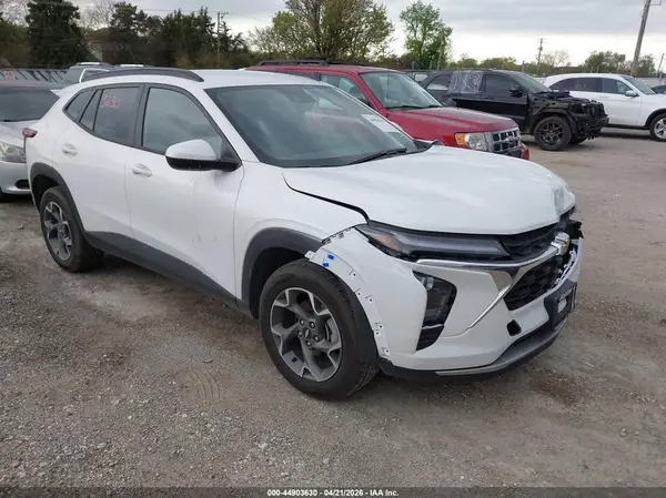 KL77LHEPXTC019178 2026 CHEVROLET TRAX - Image 1