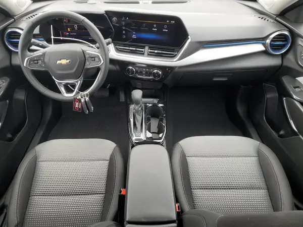 KL77LHEPXTC054528 2026 CHEVROLET TRAX - Image 8