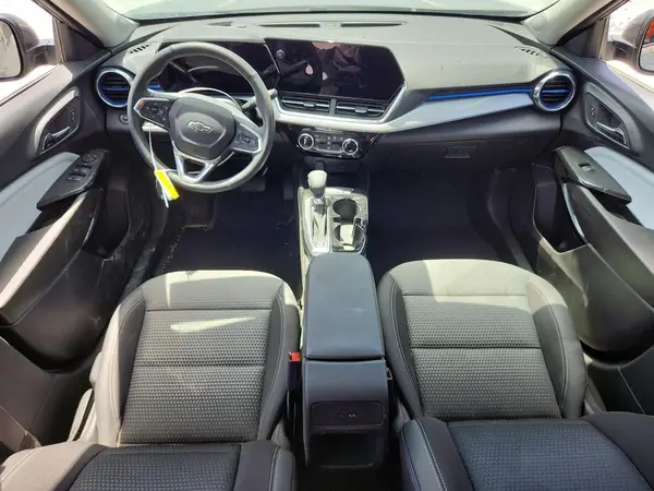 KL77LHEPXTC151308 2026 CHEVROLET TRAX - Image 8