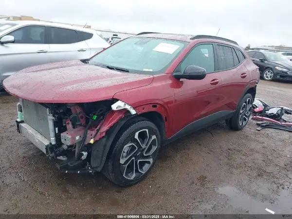 KL77LJE20RC006623 2024 CHEVROLET TRAX - Image 2