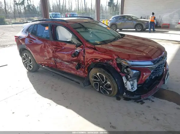 KL77LJE20RC231365 2024 CHEVROLET TRAX - Image 1