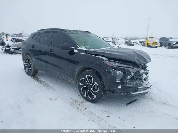 KL77LJE20SC250973 2025 CHEVROLET TRAX - Image 1