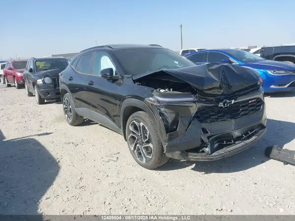 KL77LJE20SC268115 2025 CHEVROLET TRAX - Image 1