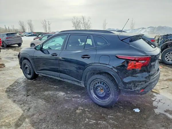 KL77LJE21RC001382 2024 CHEVROLET TRAX - Image 2