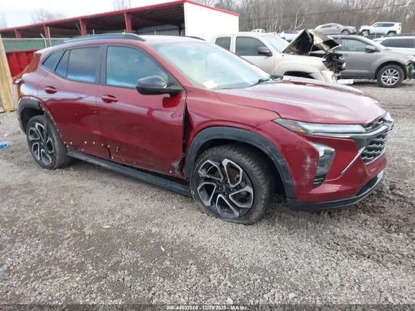 KL77LJE23RC005157 2024 CHEVROLET TRAX - Image 1