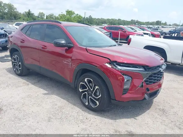 KL77LJE23RC024338 2024 CHEVROLET TRAX - Image 1