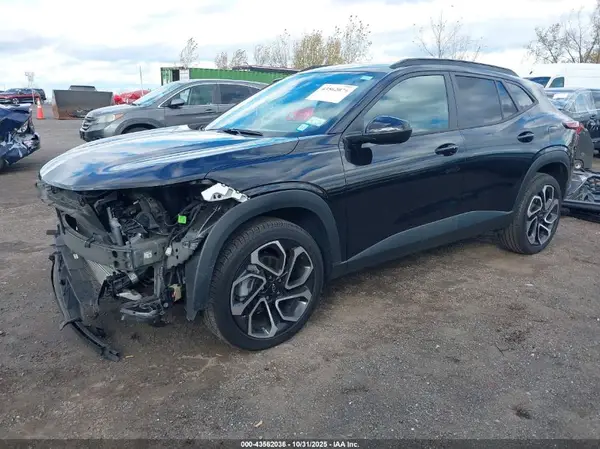 KL77LJE23RC089108 2024 CHEVROLET TRAX - Image 2