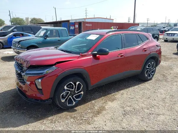 KL77LJE23RC220182 2024 CHEVROLET TRAX - Image 2