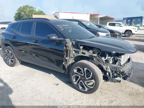 KL77LJE23RC243798 2024 CHEVROLET TRAX - Image 1