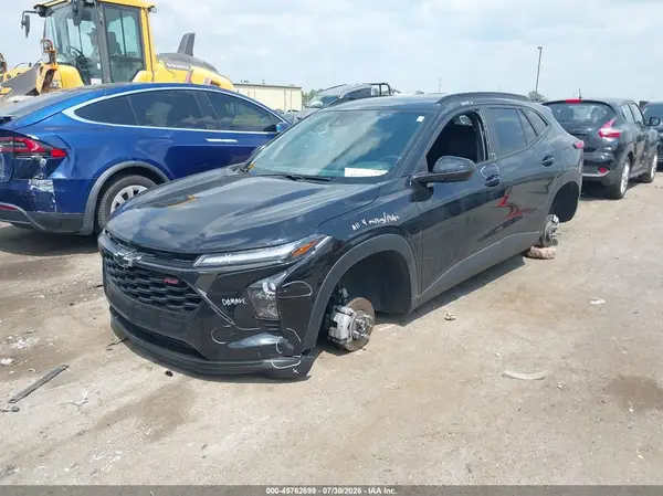 KL77LJE24RC041908 2024 CHEVROLET TRAX - Image 2