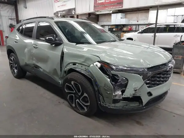 KL77LJE24RC185944 2024 CHEVROLET TRAX - Image 1