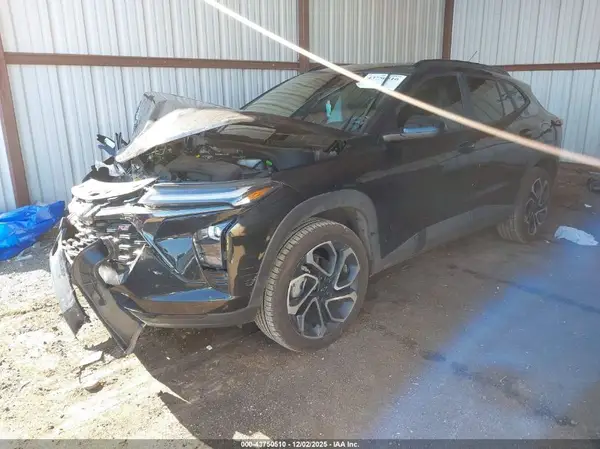KL77LJE25RC159840 2024 CHEVROLET TRAX - Image 2
