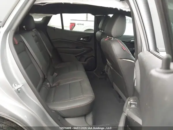 KL77LJE25SC313386 2025 CHEVROLET TRAX - Image 8