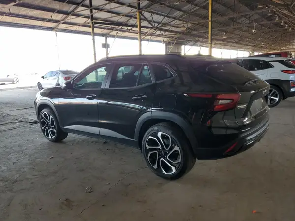 KL77LJE26RC139693 2024 CHEVROLET TRAX - Image 2
