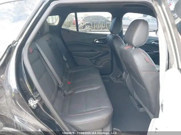 KL77LJE26SC262397 2025 CHEVROLET TRAX - Image 8