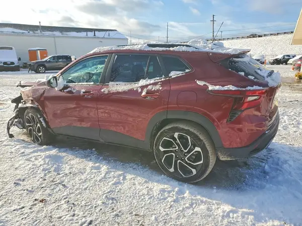 KL77LJE28RC192458 2024 CHEVROLET TRAX - Image 2