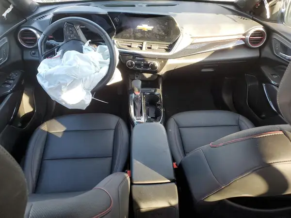 KL77LJE28RC239696 2024 CHEVROLET TRAX - Image 8