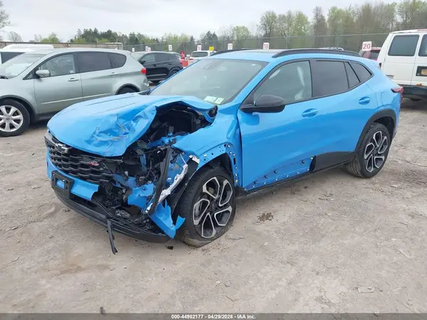 KL77LJE29RC157945 2024 CHEVROLET TRAX - Image 2
