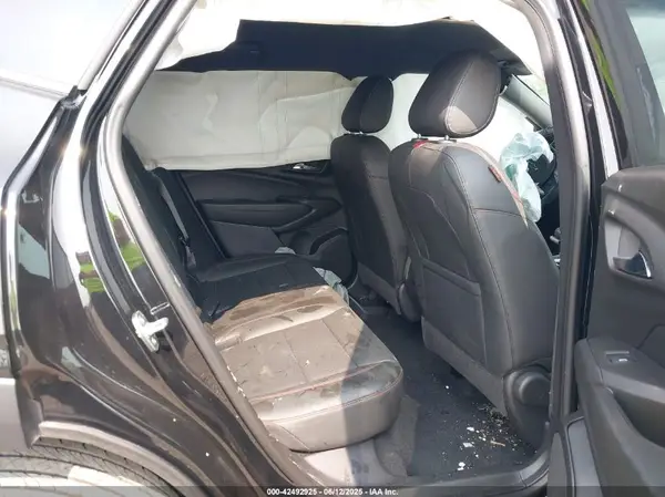 KL77LJE2XRC050192 2024 CHEVROLET TRAX - Image 8