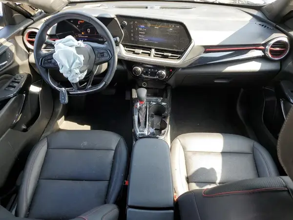 KL77LJE2XRC191005 2024 CHEVROLET TRAX - Image 8