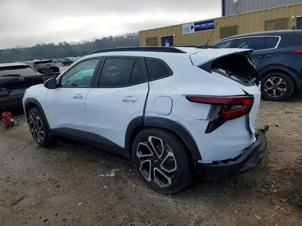 KL77LJE2XRC218249 2024 CHEVROLET TRAX - Image 2