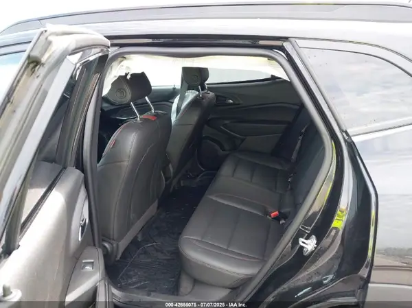 KL77LJEP0SC009457 2025 CHEVROLET TRAX - Image 8