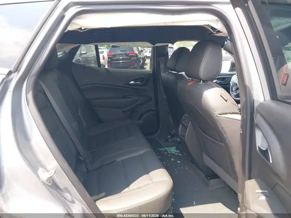 KL77LJEP0SC017607 2025 CHEVROLET TRAX - Image 8