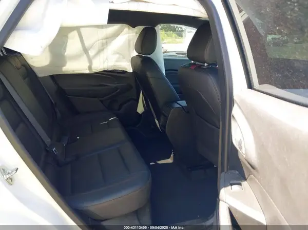 KL77LJEP0SC044127 2025 CHEVROLET TRAX - Image 8