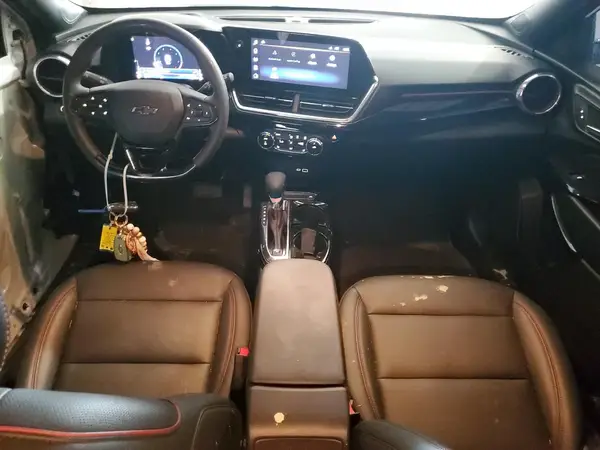 KL77LJEP0SC082442 2025 CHEVROLET TRAX - Image 8