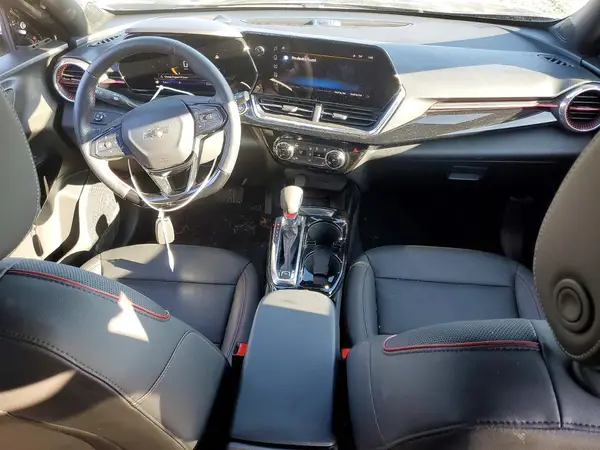 KL77LJEP0SC095630 2025 CHEVROLET TRAX - Image 8