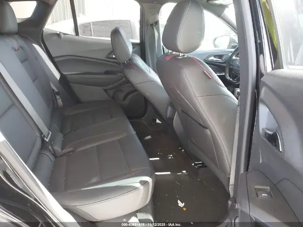KL77LJEP0SC098950 2025 CHEVROLET TRAX - Image 8