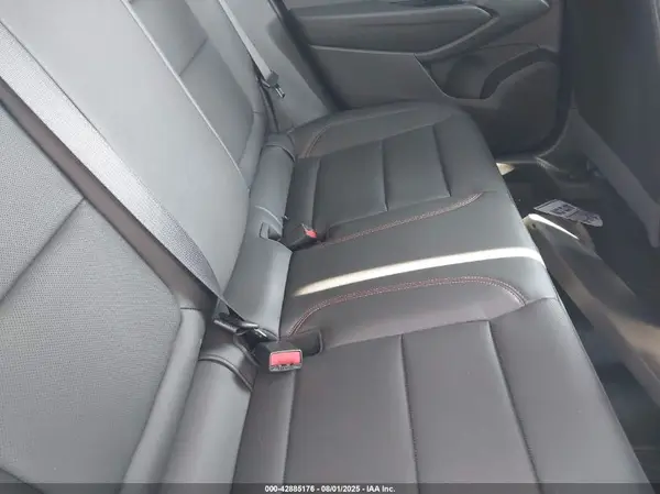 KL77LJEP0SC127931 2025 CHEVROLET TRAX - Image 8