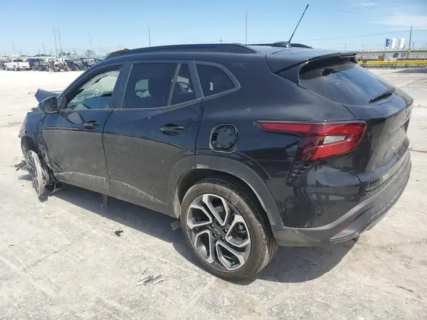 KL77LJEP0SC214759 2025 CHEVROLET TRAX - Image 2