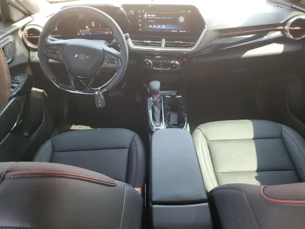 KL77LJEP0SC215345 2025 CHEVROLET TRAX - Image 8