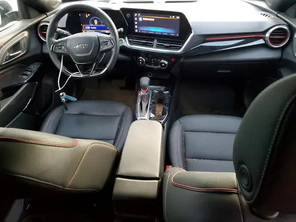 KL77LJEP0SC329264 2025 CHEVROLET TRAX - Image 8