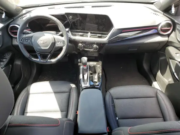 KL77LJEP1SC008995 2025 CHEVROLET TRAX - Image 8