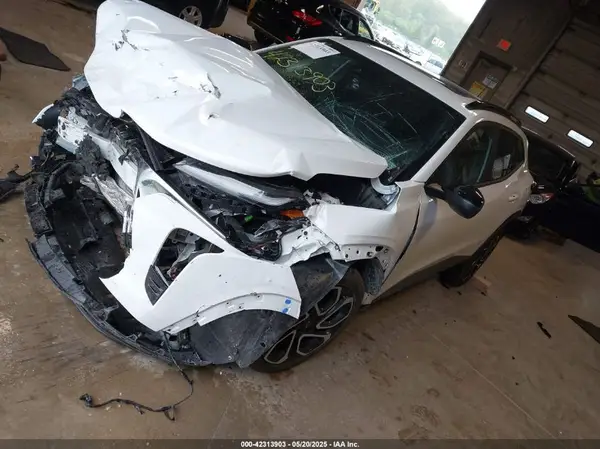 KL77LJEP1SC011704 2025 CHEVROLET TRAX - Image 2