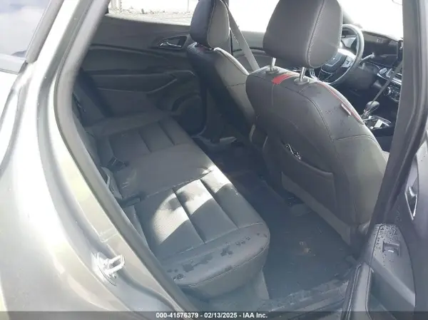 KL77LJEP1SC015431 2025 CHEVROLET TRAX - Image 8