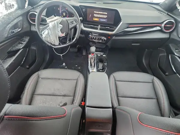 KL77LJEP1SC029491 2025 CHEVROLET TRAX - Image 8