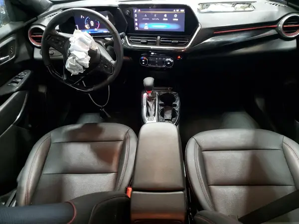 KL77LJEP1SC088914 2025 CHEVROLET TRAX - Image 8