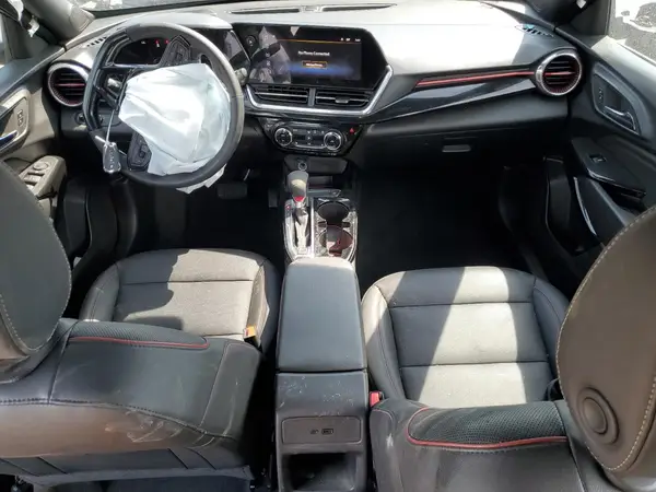 KL77LJEP1SC151137 2025 CHEVROLET TRAX - Image 8