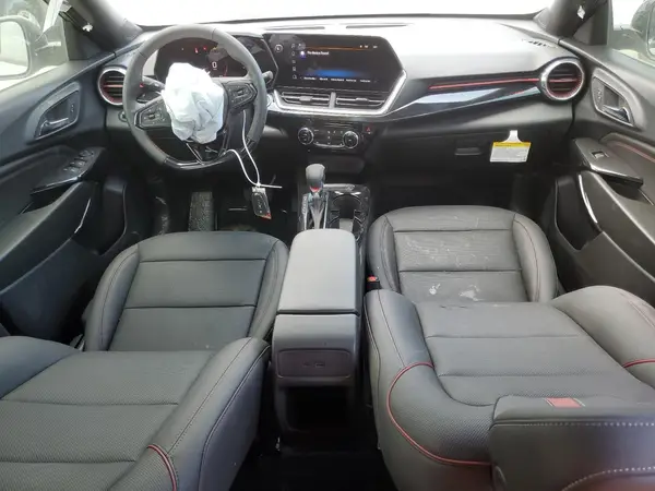 KL77LJEP1SC165765 2025 CHEVROLET TRAX - Image 8
