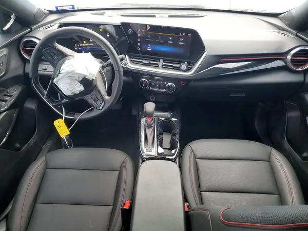 KL77LJEP1SC250590 2025 CHEVROLET TRAX - Image 8