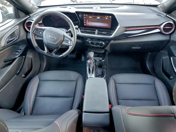 KL77LJEP1SC291138 2025 CHEVROLET TRAX - Image 8