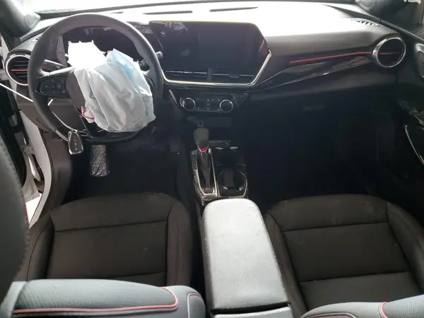 KL77LJEP1SC297389 2025 CHEVROLET TRAX - Image 8