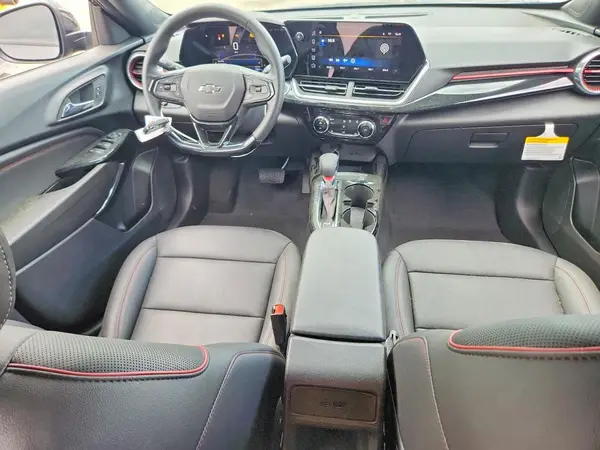 KL77LJEP1TC038998 2026 CHEVROLET TRAX - Image 8