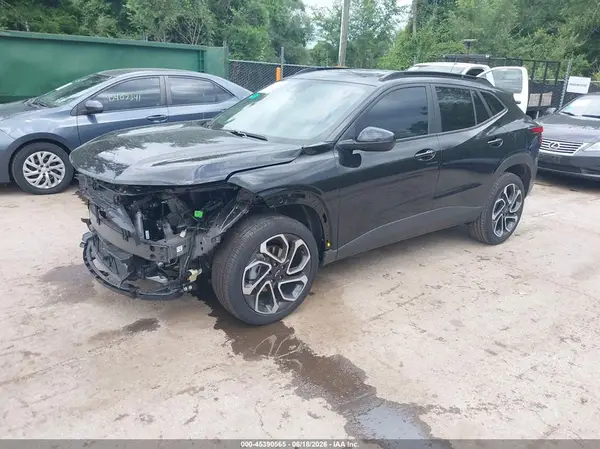 KL77LJEP1TC094178 2026 CHEVROLET TRAX - Image 2