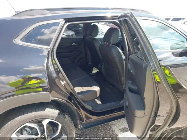 KL77LJEP2SC019309 2025 CHEVROLET TRAX - Image 8